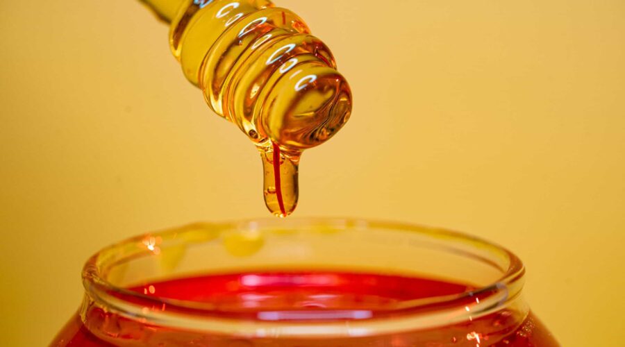 The Benefits of Raw Honey: What Makes It So Great?